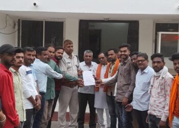 युवा मोर्चा मंडल कैलाशपुर(क्यामपुर) द्वारा नाहरगढ़ थाने में दिग्विजय सिंह के खिलाफ FIR दर्ज कराने को लेकर दिया गया आवेदन।।