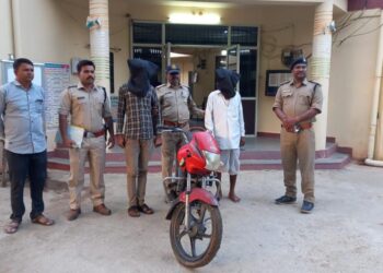 भानपुरा पुलिस द्वारा पकड़ा गया अवैध मादक पदार्थ अफीम |