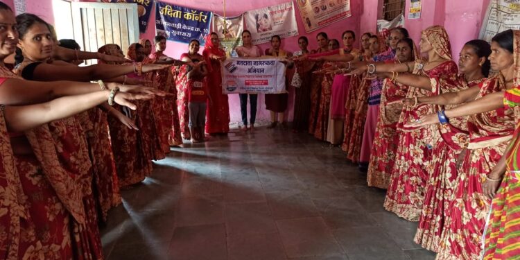 मतदाता जागरूकता अभियान के अंतर्गत दिलाई शपथ !