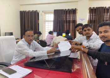 लोकसेवा की परीक्षा में पूछे गए प्रश्न के विरोध में अभाविप ने सोंपा ज्ञापन