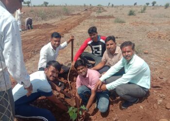 हरियाली महोत्सव के अंतर्गत गायत्री शक्तिपीठ द्वारा पौधारोपण कार्यक्रम संपन्न हुआ |