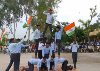 नारायणपुरा में धूमधाम से मनाया स्वतंत्रता दिवस