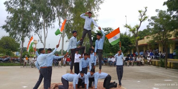 नारायणपुरा में धूमधाम से मनाया स्वतंत्रता दिवस