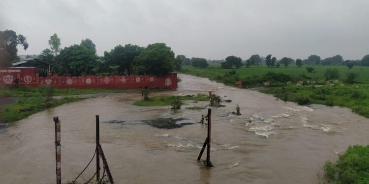 केबिनेट मंत्री के गृह नगर में प्रशासनिक अधिकारी सुस्त प्रशाशन की लापरवाही से हो सकता है बड़ा हादसा