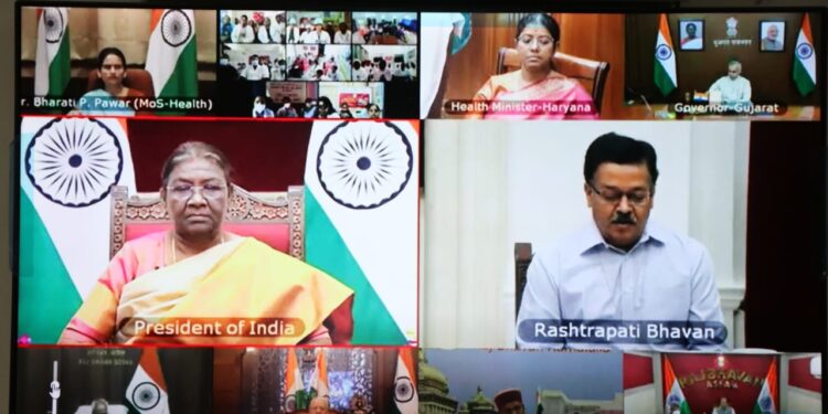 माननीया राष्ट्रपति महोदया द्वारा वच्युअल माध्यम से प्रधानमंत्री टी.बी. मुक्त भारत अभियान का शुभारम्भ किया गया।