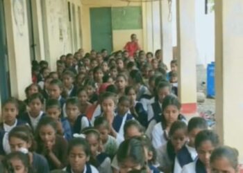 शासकीय कन्या माध्यमिक विद्यालय आलोट में मनाया शिक्षक दिवस समारोह