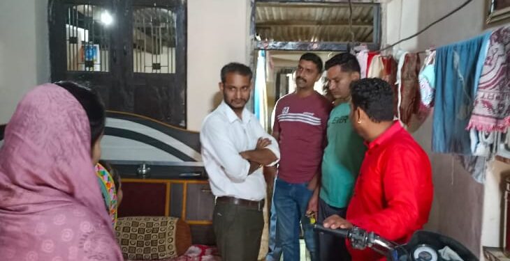 अज्ञात बदमाशों ने 6 लाख से अधिक की चोरी की घटना को अंजाम दिया