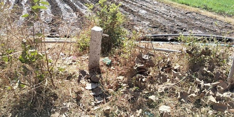 सरकार की नल जल मिशन की पोल खोलती हुई कुछ तस्वीरें