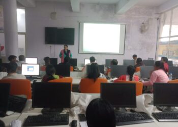 जिला कोषालय एवं पेंशन अधिकारी द्वारा (आईएफएमआईएस) कोषालय सॉफ्टवेयर का प्रशिक्षण दिया गया।