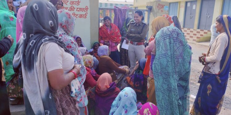 प्रोग्रेसिव एकेडमी एवं मॉडल स्कूल पेटलावद में स्कूली छात्रों को दी सायबर अपराध की जानकारी एवं बताया गया कि “सतर्कता” ही साइबर क्राइम से बचने का सबसे बड़ा उपाय हैं।