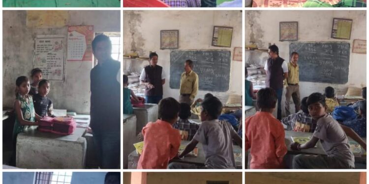 एक जनसेवक ऐसा भी , रोज अपने क्षेत्र की जन समस्याएं देखने निकल जाते है।