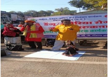 वाहक जनित बीमारीयों की रोकथाम एंव प्रचार-प्रसार हेतु नुक्कड़ नाटक एंव कठपुतली कार्यक्रम का आयोजन किया गया।