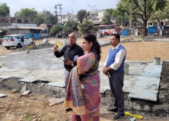 झाबुआ दिलीप क्लब में म्यूजियम रिइनोवेशन कार्य का अवलोकन किया गया।