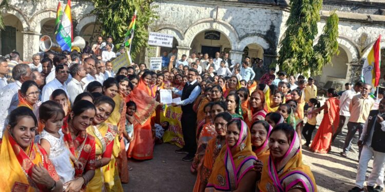 सुवासरा में जैन समाज ने निकाली विशाल रैली सौंपा ज्ञापन