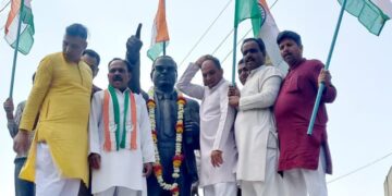 भाजपा ने धनबल ओर खरीद फरोख्त कर चुनी हुई सरकार को गिराकर लोकतंत्र और संविधान का अपमान किया। अनिल शर्मा |