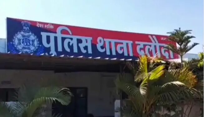मंदसौर पुलिस के थाना दलौदा द्वारा विद्युत ट्रांसफार्मर से आईल चोरी करने वाले गिरोह का किया पर्दाफाश।