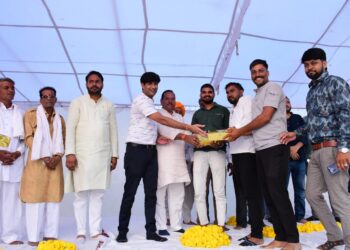 धाकड़ समाज द्वारा श्री धरणीधर जन्मोत्सव पर टीम जीवनदाता को किया गया सम्मानित।