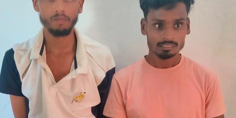 5,20,000 की ब्राउन शुगर के साथ दो युवक गिरफ्तार ।