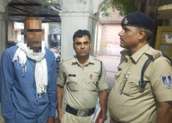 प्रेस नोट पुलिस थाना दलौदा जिला मन्दसौर द्वारा 15 वर्षो से फरार चल रहे स्थाई वारन्टी को पकडा |