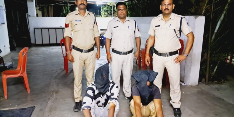 थाना दलोदा द्वारा आचार संहिता के दौरान एक अवैध देशी रिवालवर मय जिंदा कारतुस के जप्त |