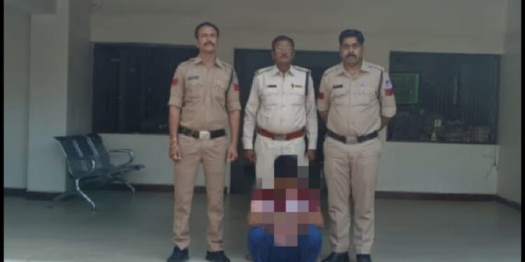 अफजलपर (सर्यनगर) पलिस द्वारा 10 वर्षो से फरार चल रहे वारन्टी को किया गिरफ्तार