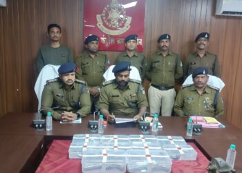 खरगोन पुलिस द्वारा अवैध हथियारो का निर्माण कर सप्लाय करने वाले के विरुद्ध बड़ी कार्यवाही |